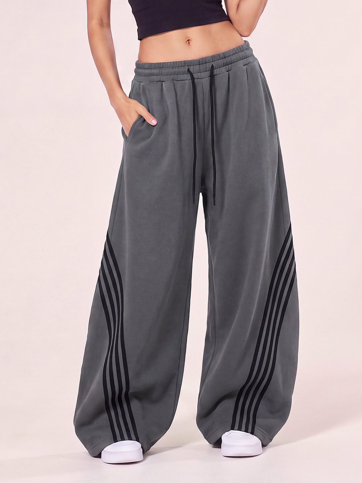 Women’s Barrel Wide Leg Striped Sweatpants