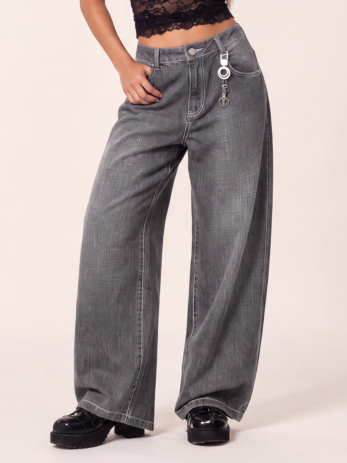 Retro Low-Rise Washed Boyfriend Jeans